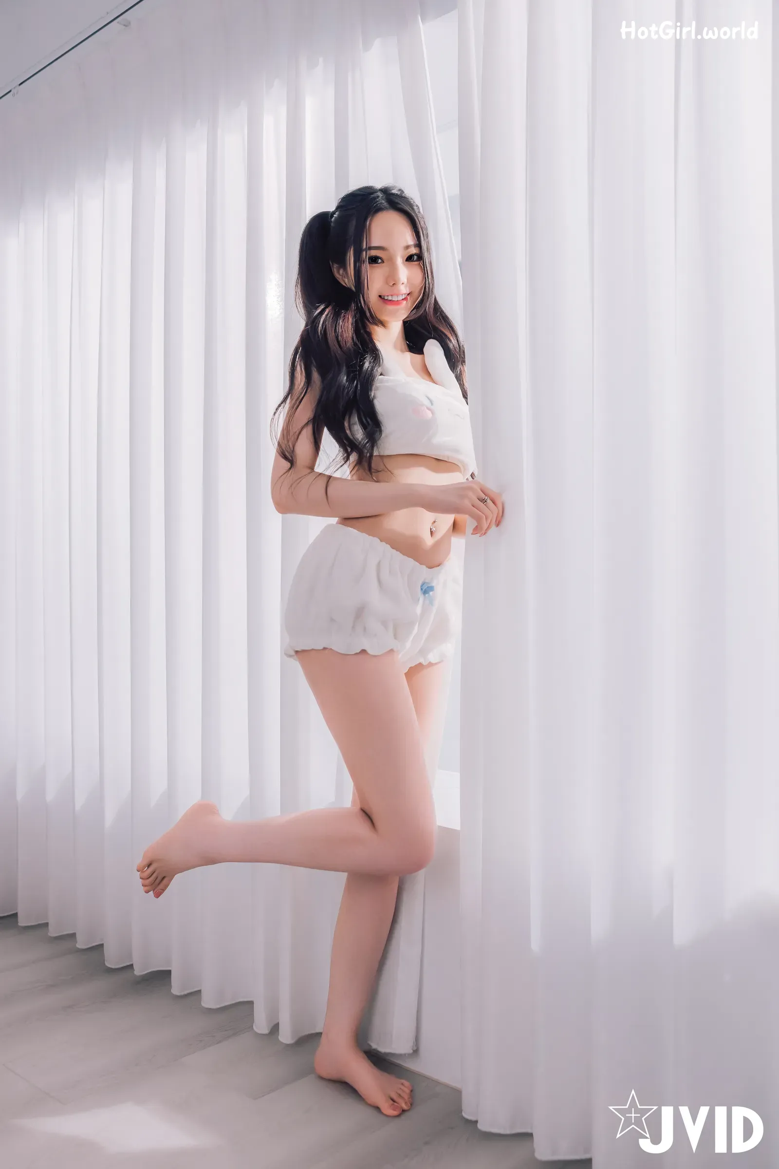 JVID-Tai-ni-and-Jiu-jiu-Jiu-jiuAITinyE-hotgirl.world-095.webp