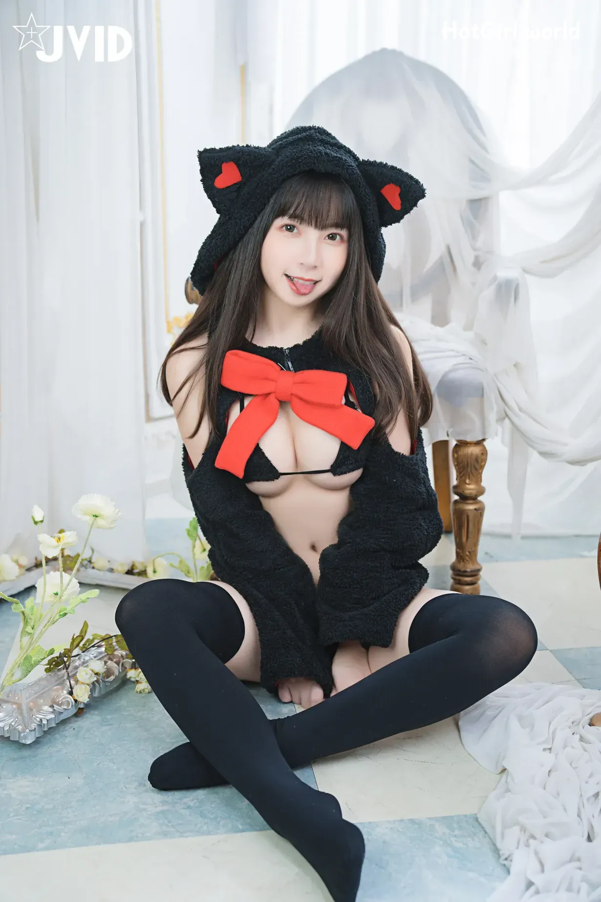 JVID-Tai-ni-and-Jiu-jiu-TinyJiu-jiu-hotgirl.world-004.webp