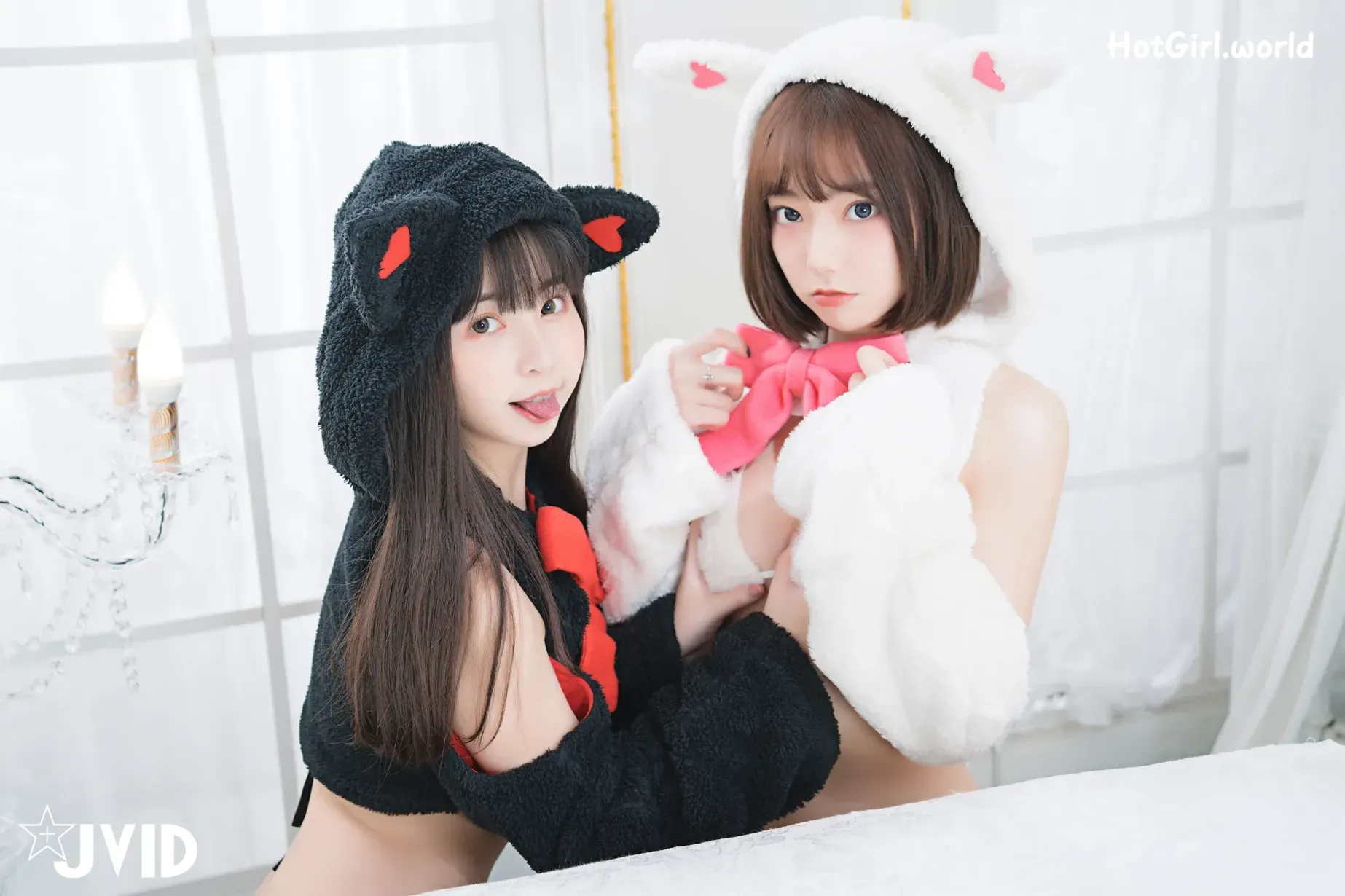 JVID-Tai-ni-and-Jiu-jiu-TinyJiu-jiu-hotgirl.world-104.webp
