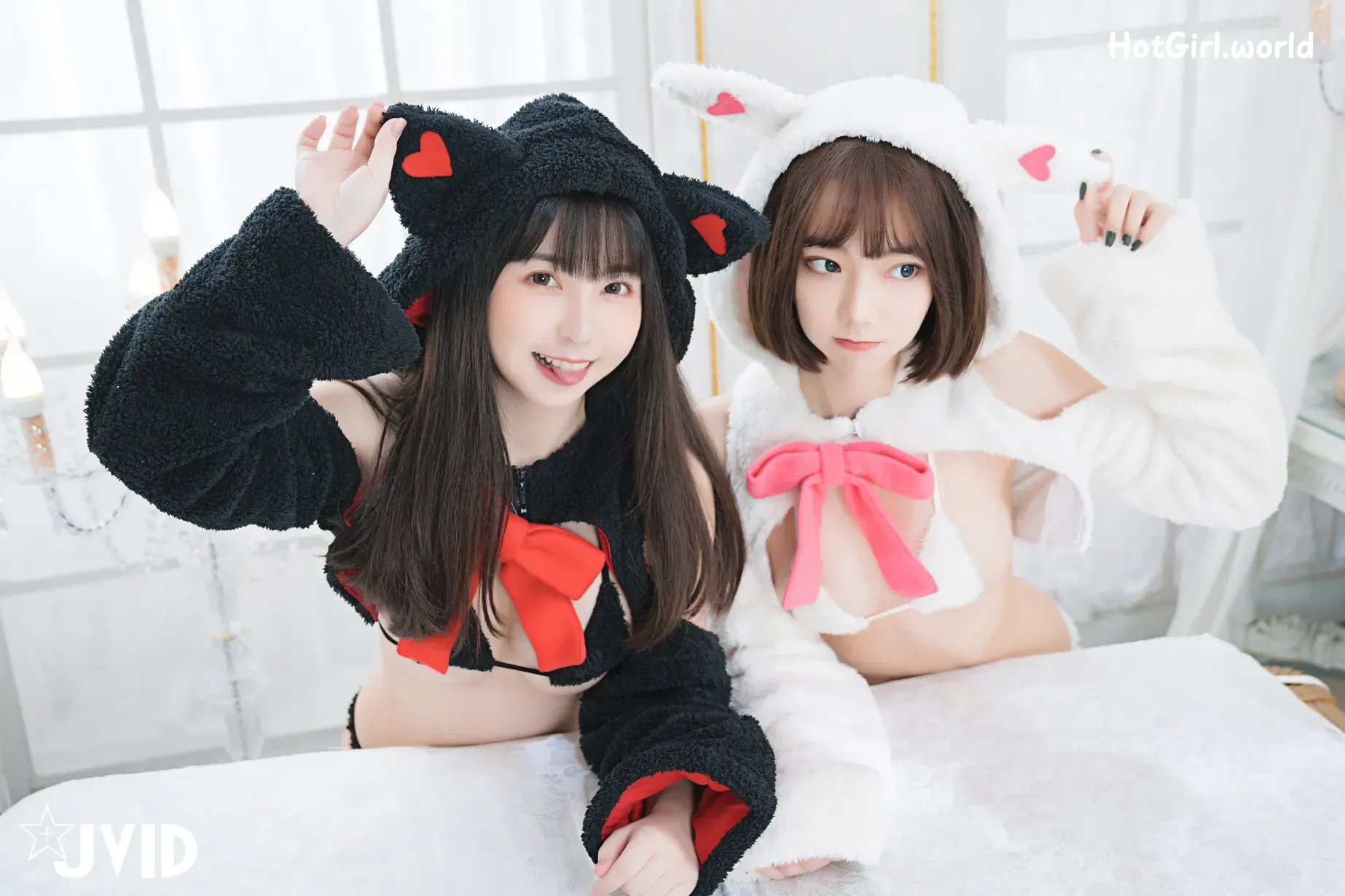 JVID-Tai-ni-and-Jiu-jiu-TinyJiu-jiu-hotgirl.world-116.webp