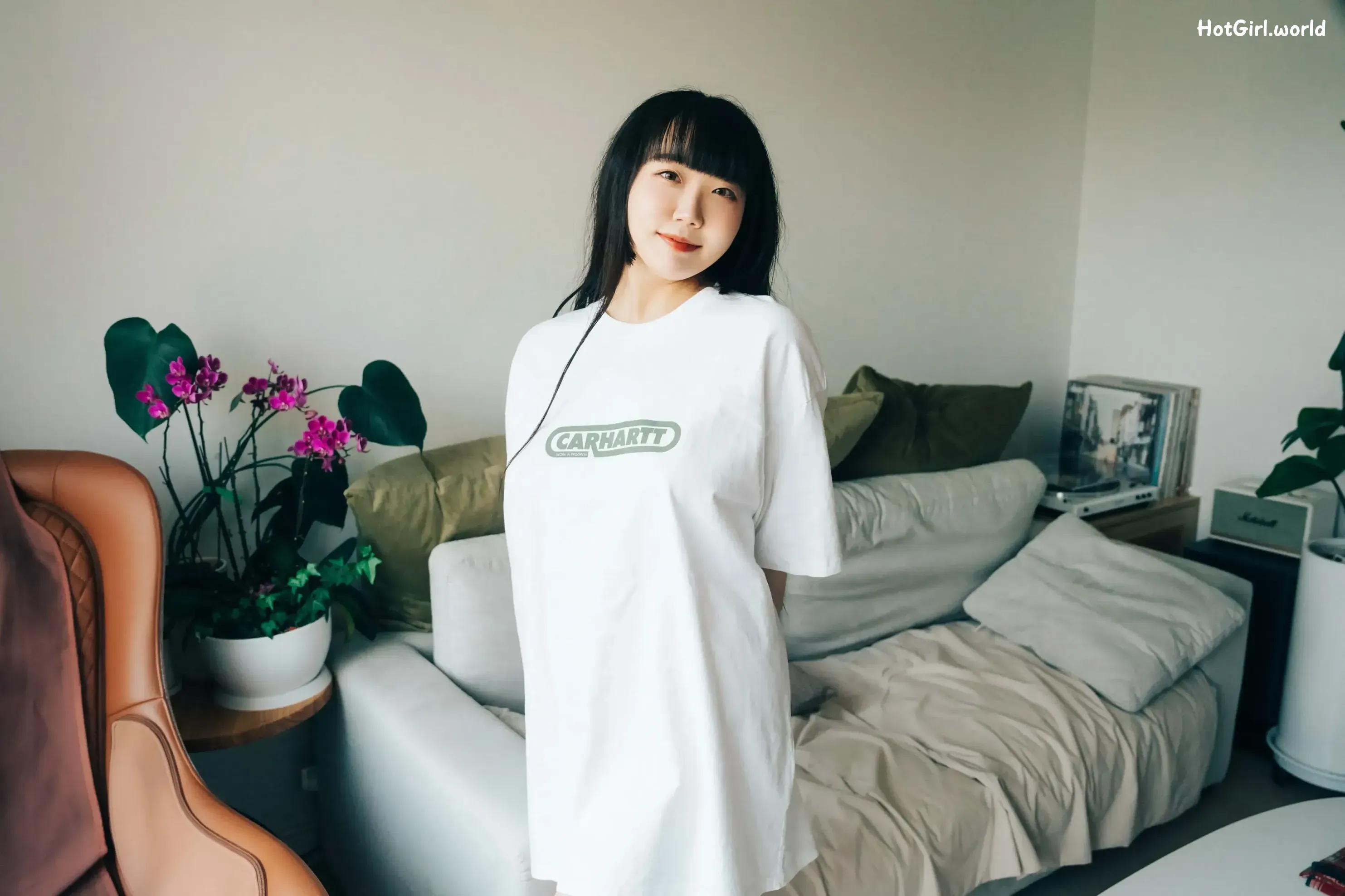 Haivia-Doyeon-Sudden-Visit-hotgirl.world-101.webp