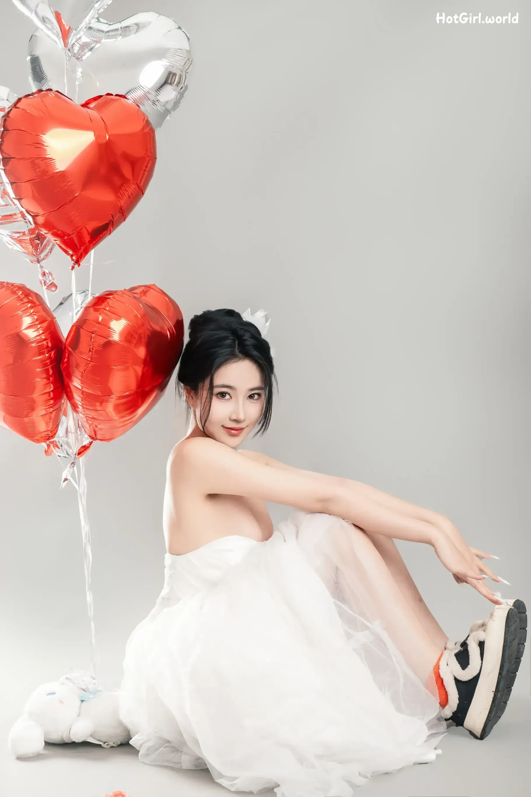 Coser-年年-Nnian-LOVE-情人节特别篇