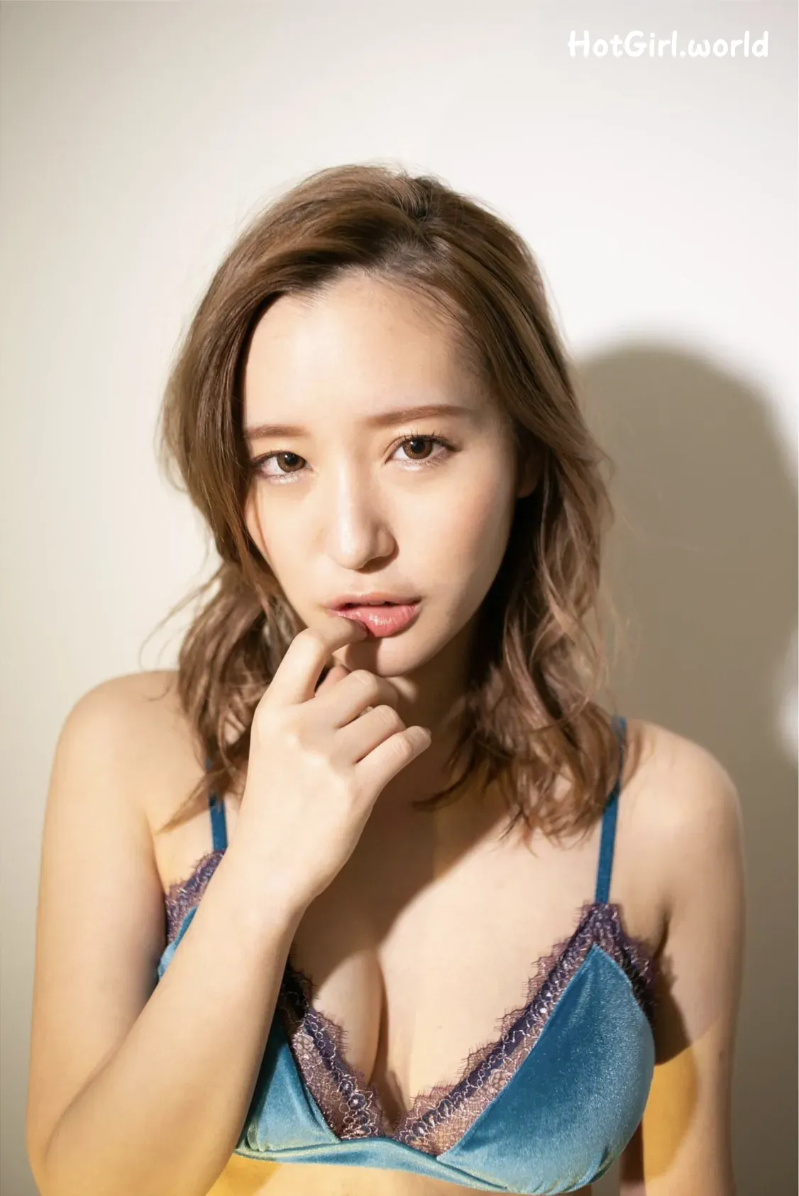 JP-Sarina-Kurokawa-Red-006-Kurokawa-Sarina-02-hotgirl.world-004.webp