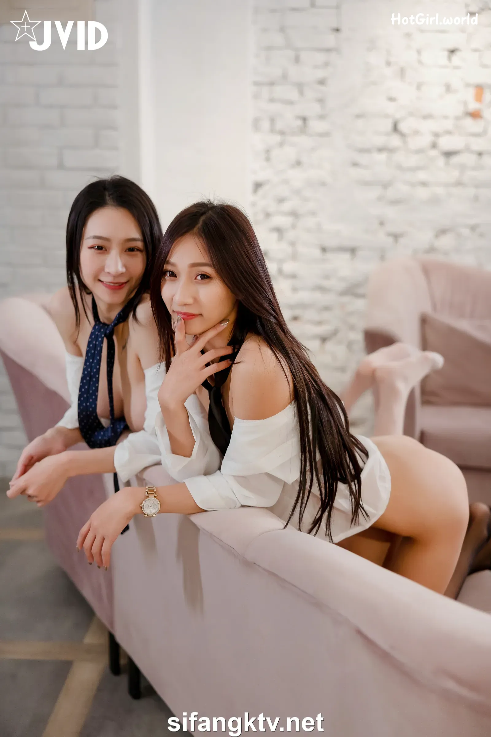 JVID-Sunny-and-Xiao-xian-3P-hotgirl.world-120_hotgirl.world.webp