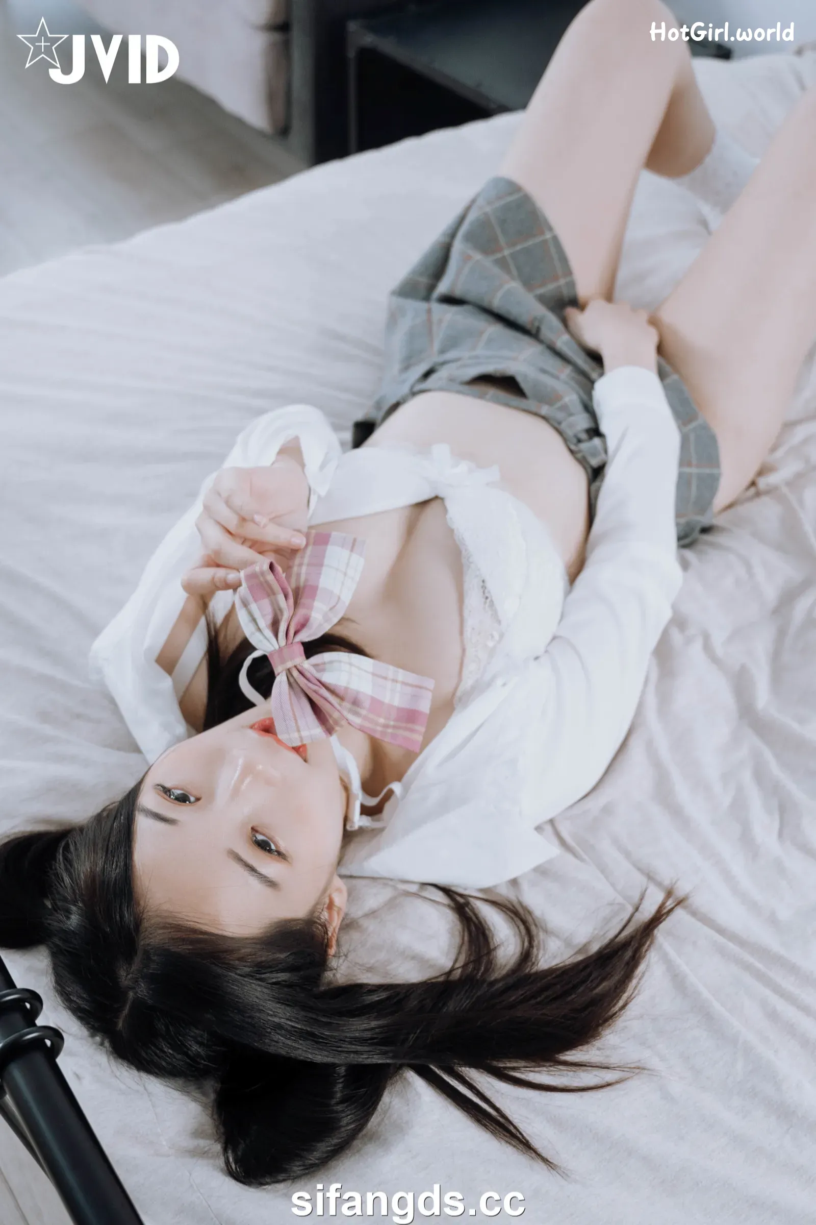JVID-Jie-mi-Juice-Jie-mi-hotgirl.world-004_hotgirl.world.webp