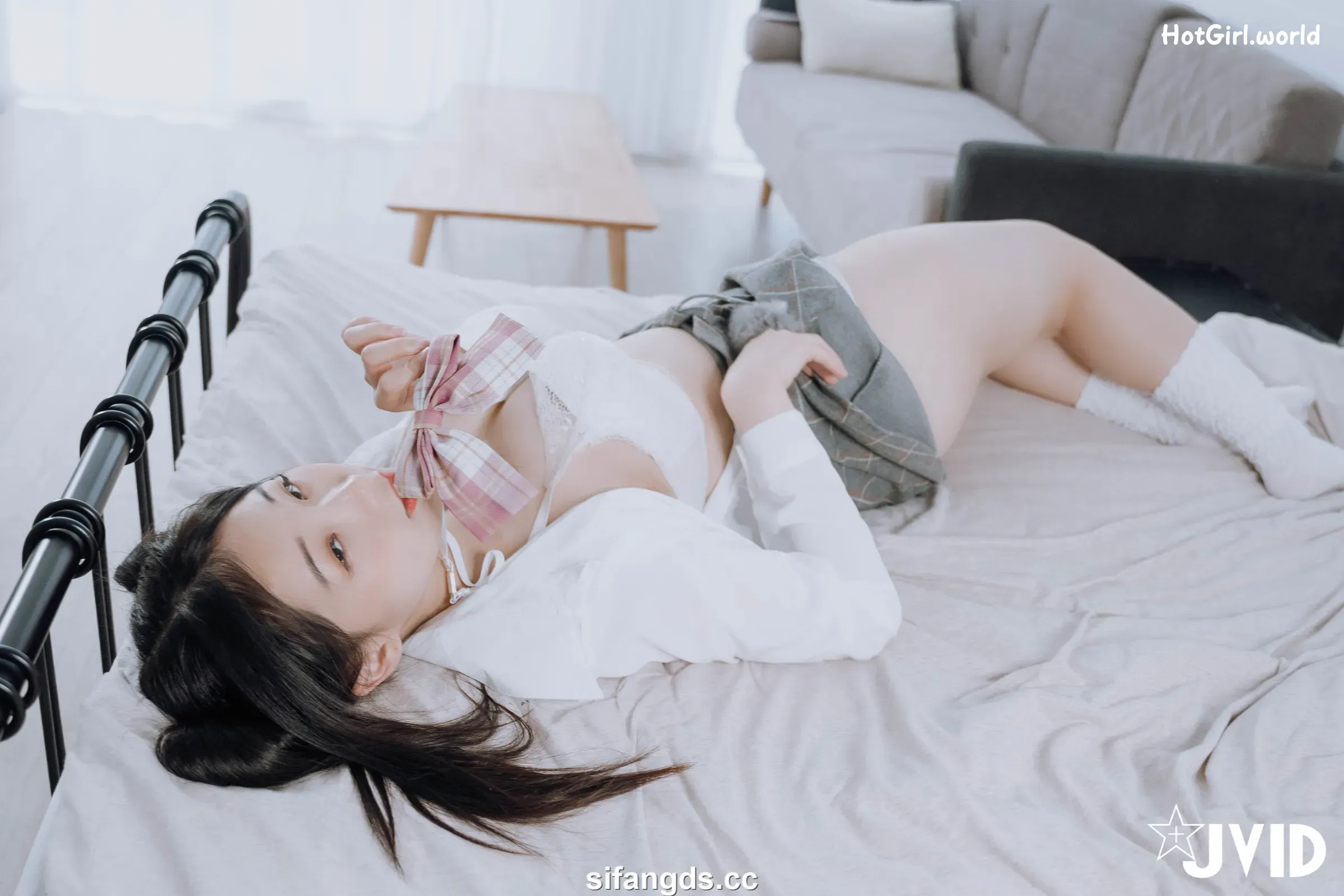 JVID-Jie-mi-Juice-Jie-mi-hotgirl.world-071_hotgirl.world.webp