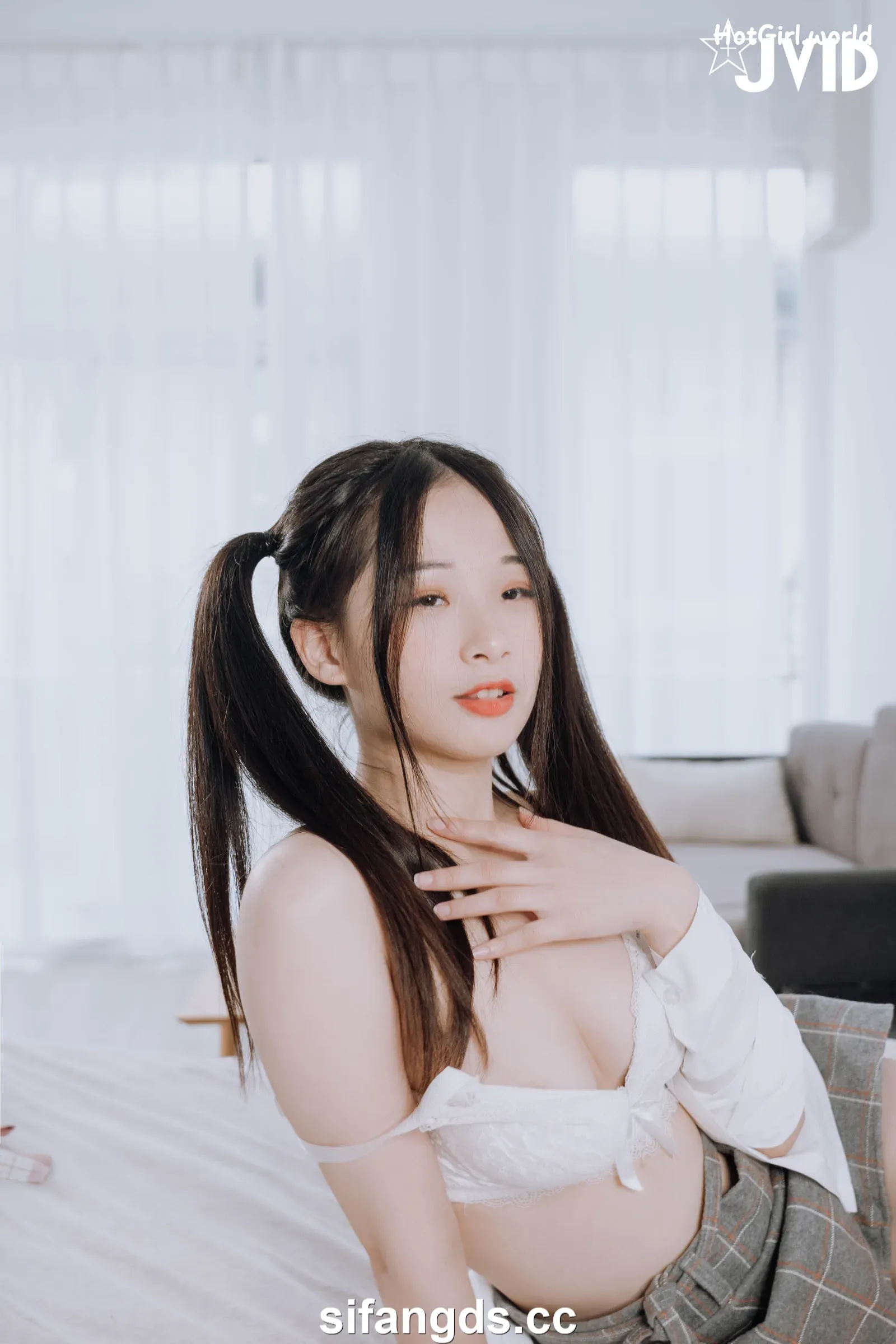 JVID-Jie-mi-Juice-Jie-mi-hotgirl.world-101_hotgirl.world.webp