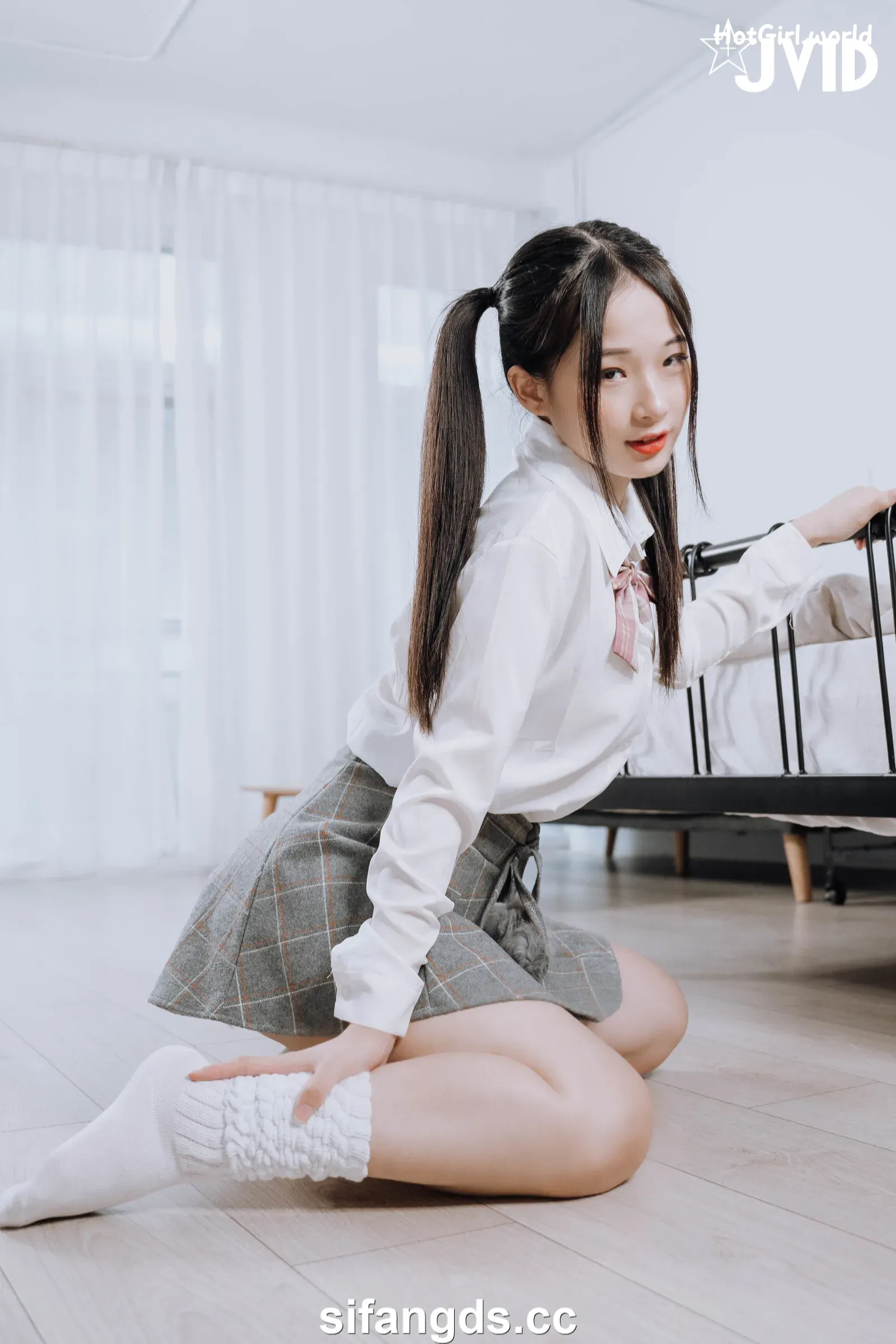 JVID-Jie-mi-Juice-Jie-mi-hotgirl.world-116_hotgirl.world.webp