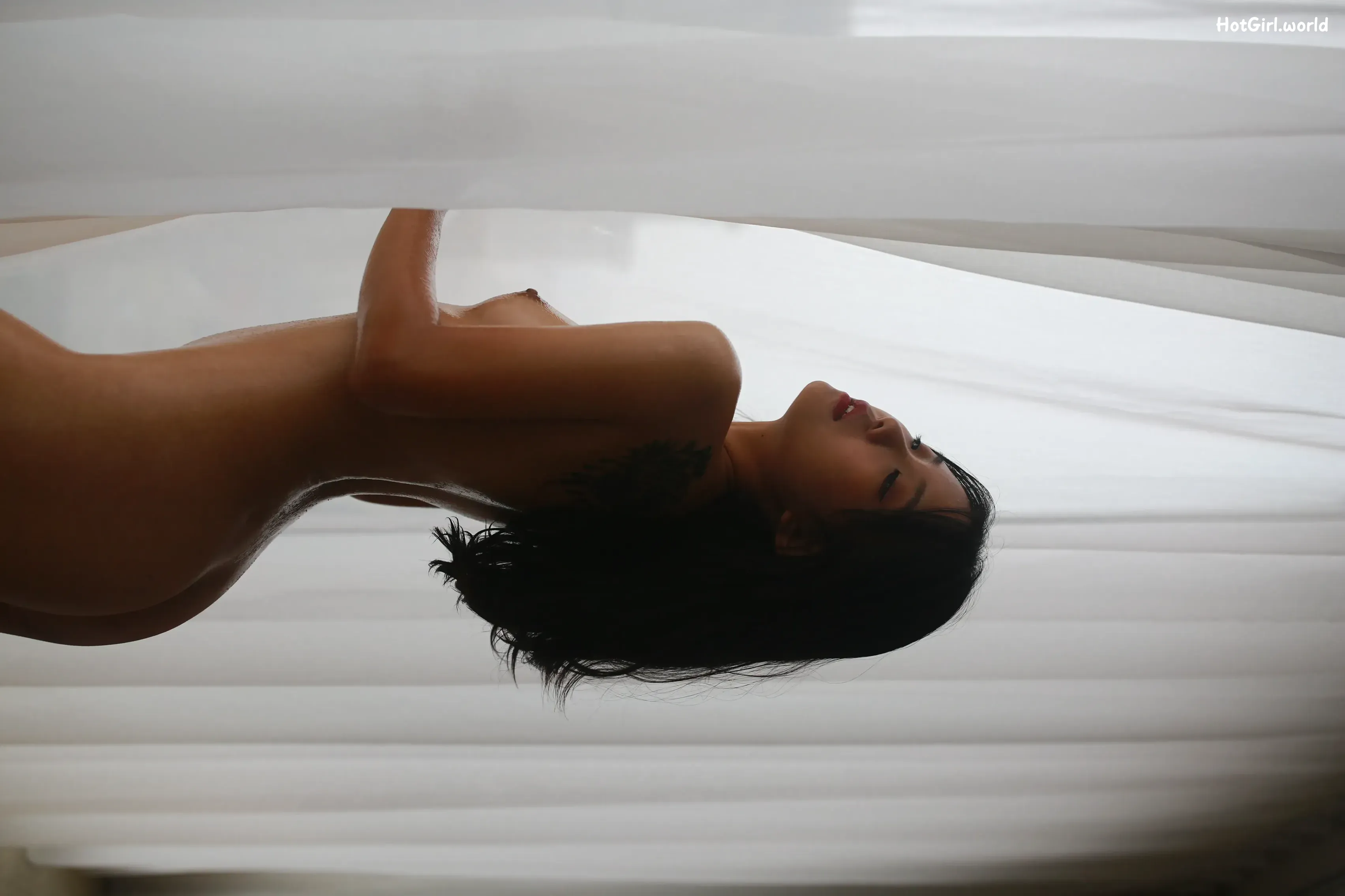 Huang-ya-qi-hotgirl.world-192_hotgirl.world.webp