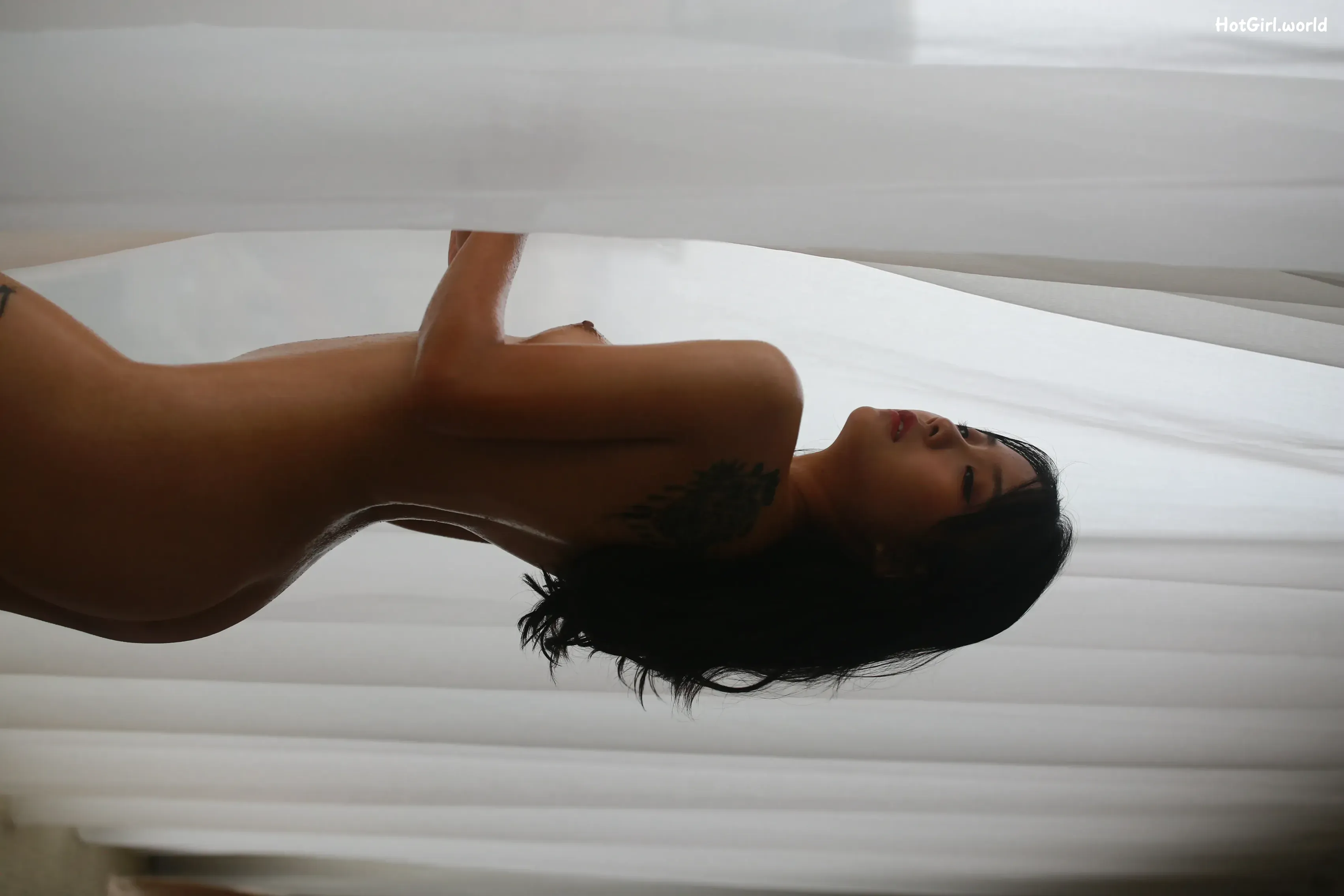 Huang-ya-qi-hotgirl.world-196_hotgirl.world.webp