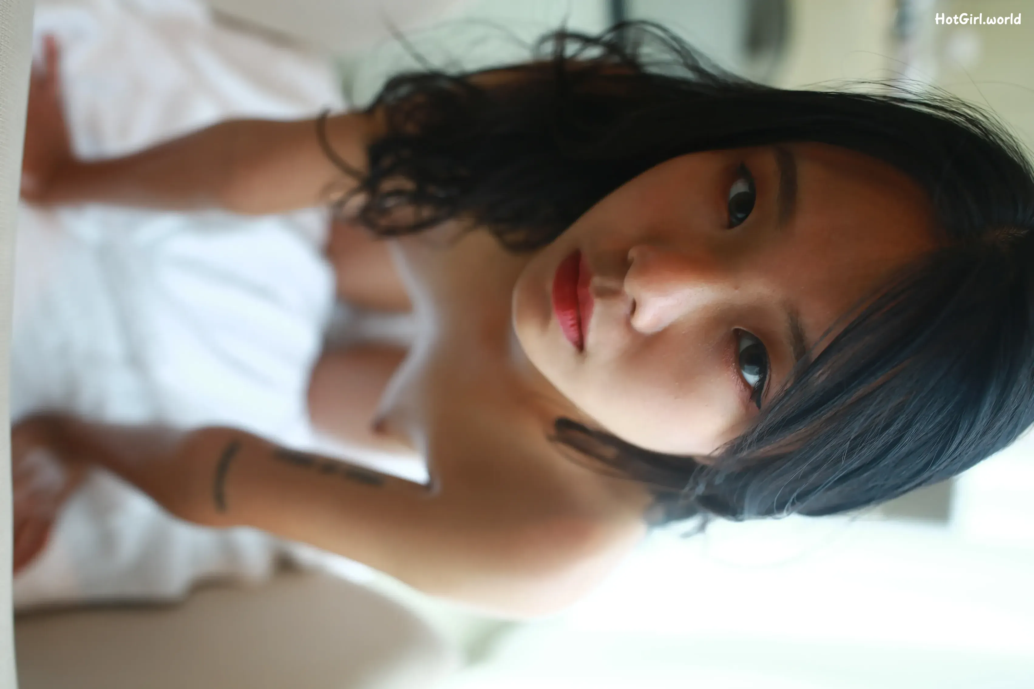 Huang-ya-qi-hotgirl.world-330_hotgirl.world.webp