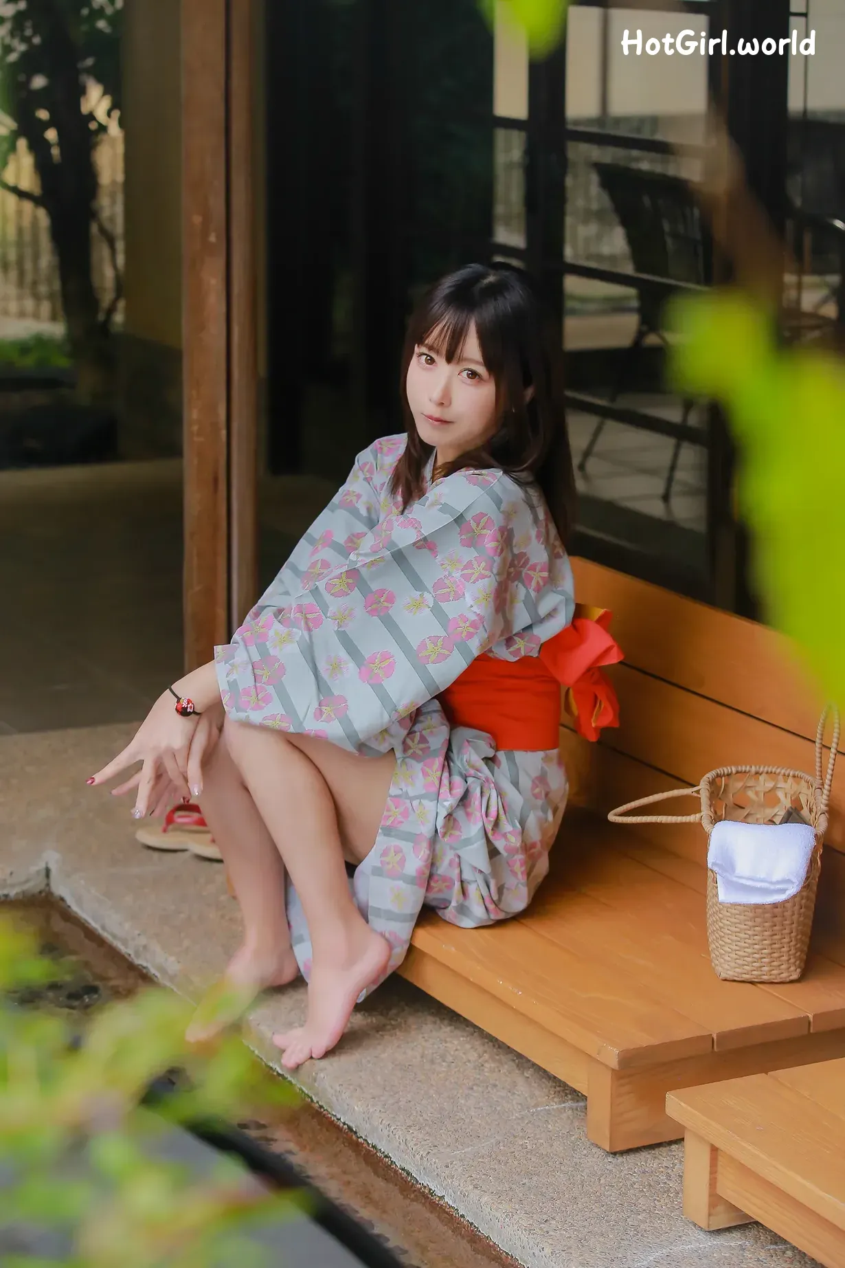 Coser-193iKkyu3-Ikumi-Ikumi-to-Onsen-hotgirl.world-102.webp