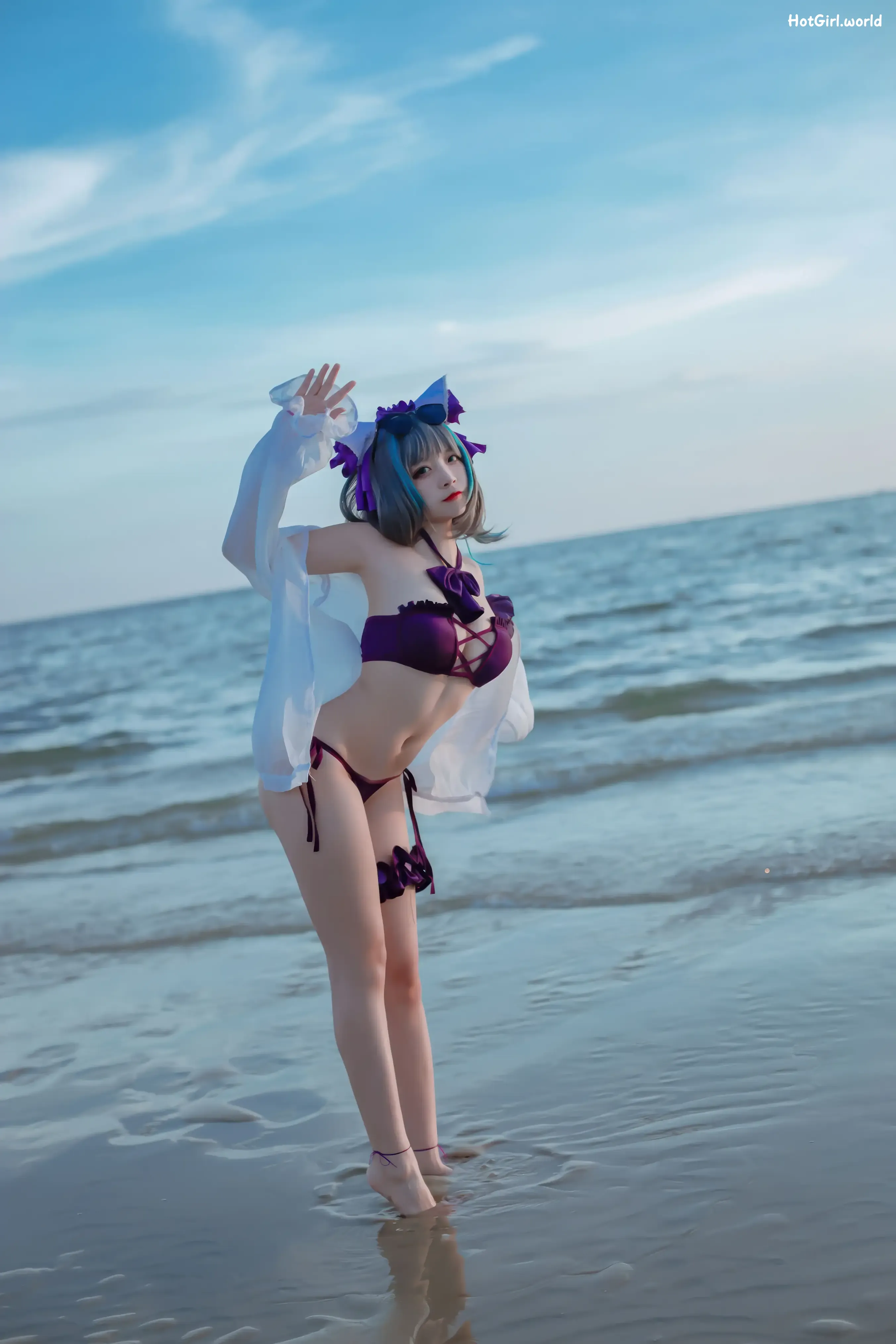 Coser-二佐-Nisa-碧蓝航线-柴郡泳装