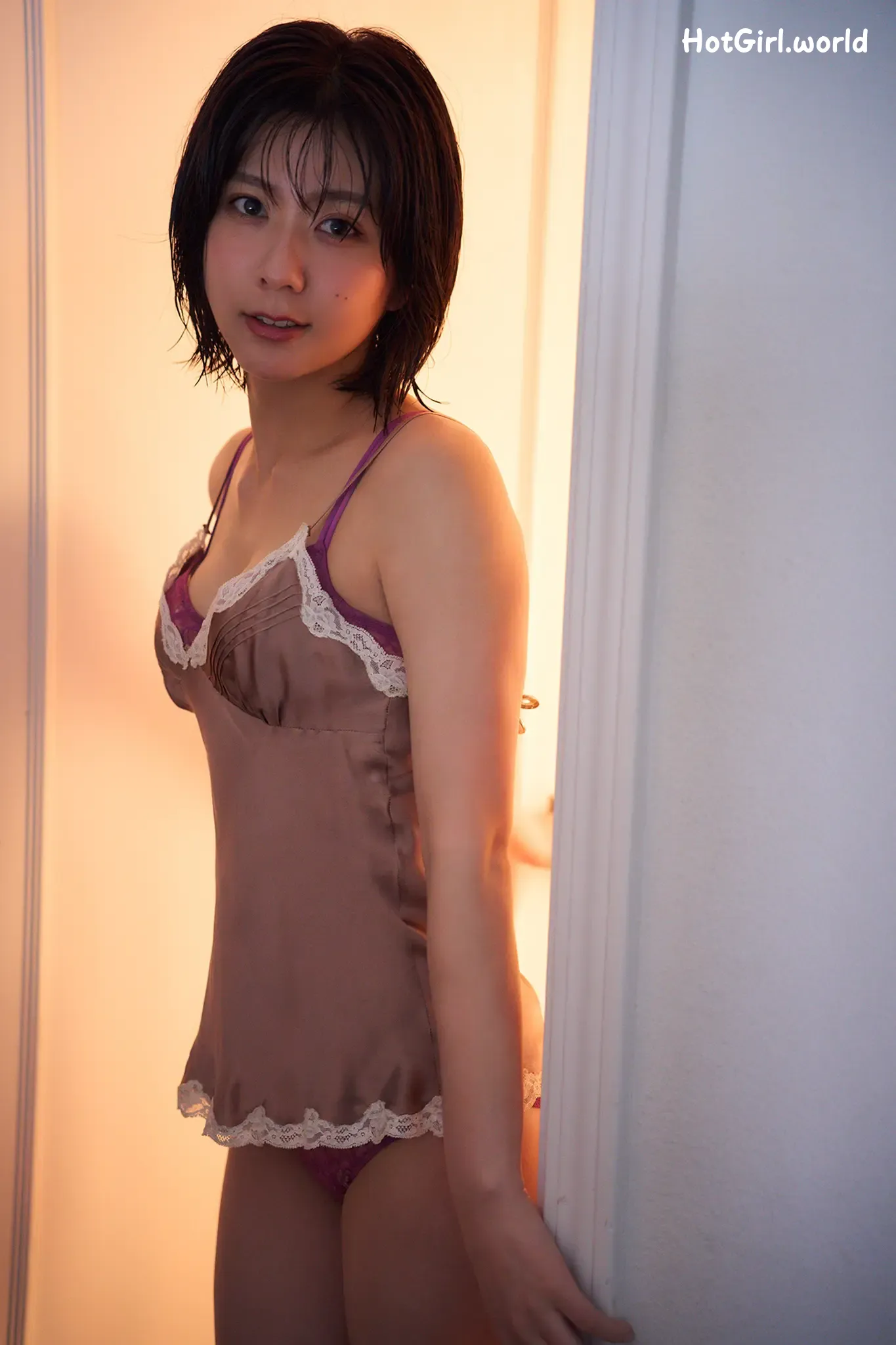 076_hotgirl.world.webp