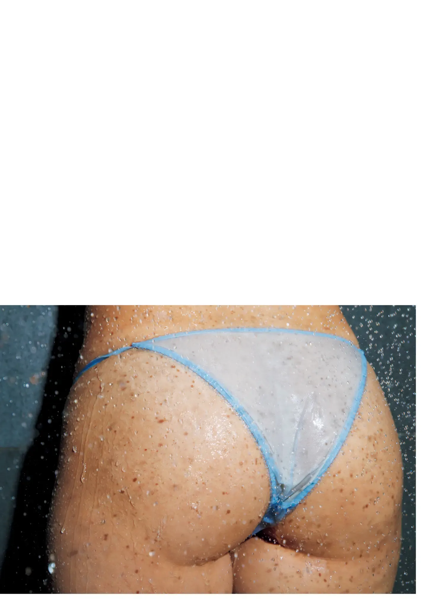080_hotgirl.world.webp