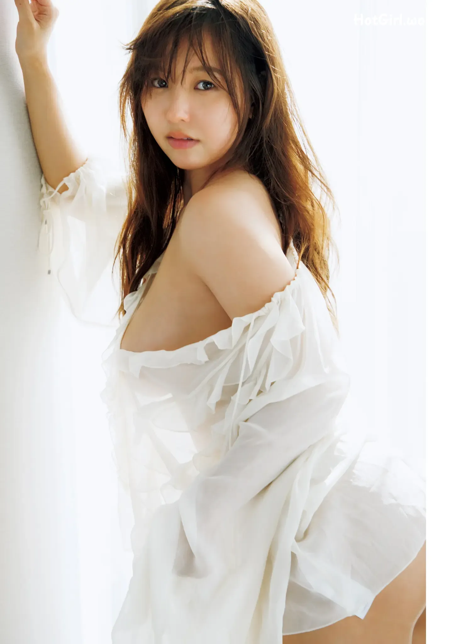 091_hotgirl.world.webp