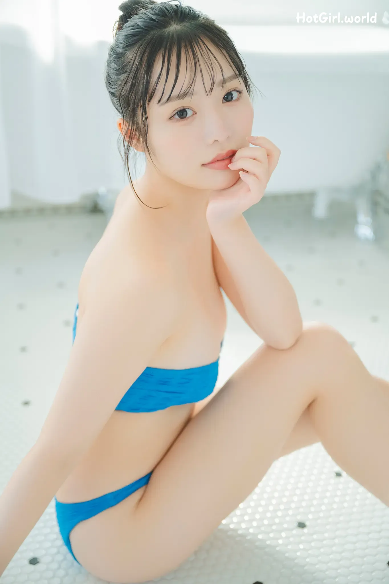 128_hotgirl.world.webp