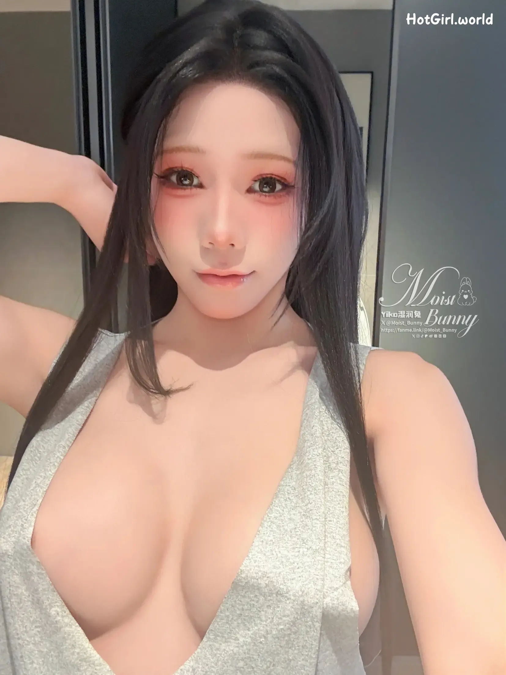 107_hotgirl.world.webp