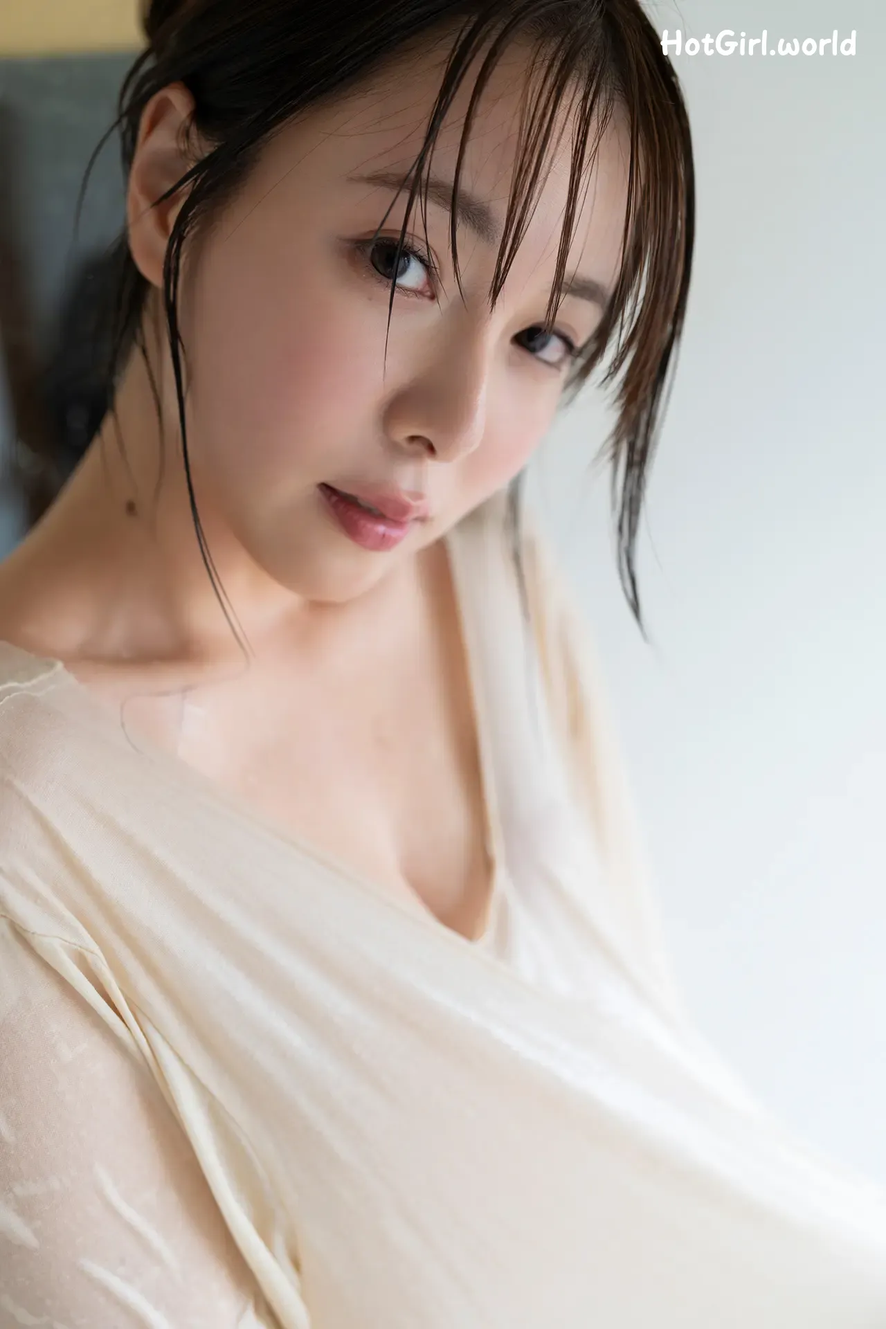 085_hotgirl.world.webp