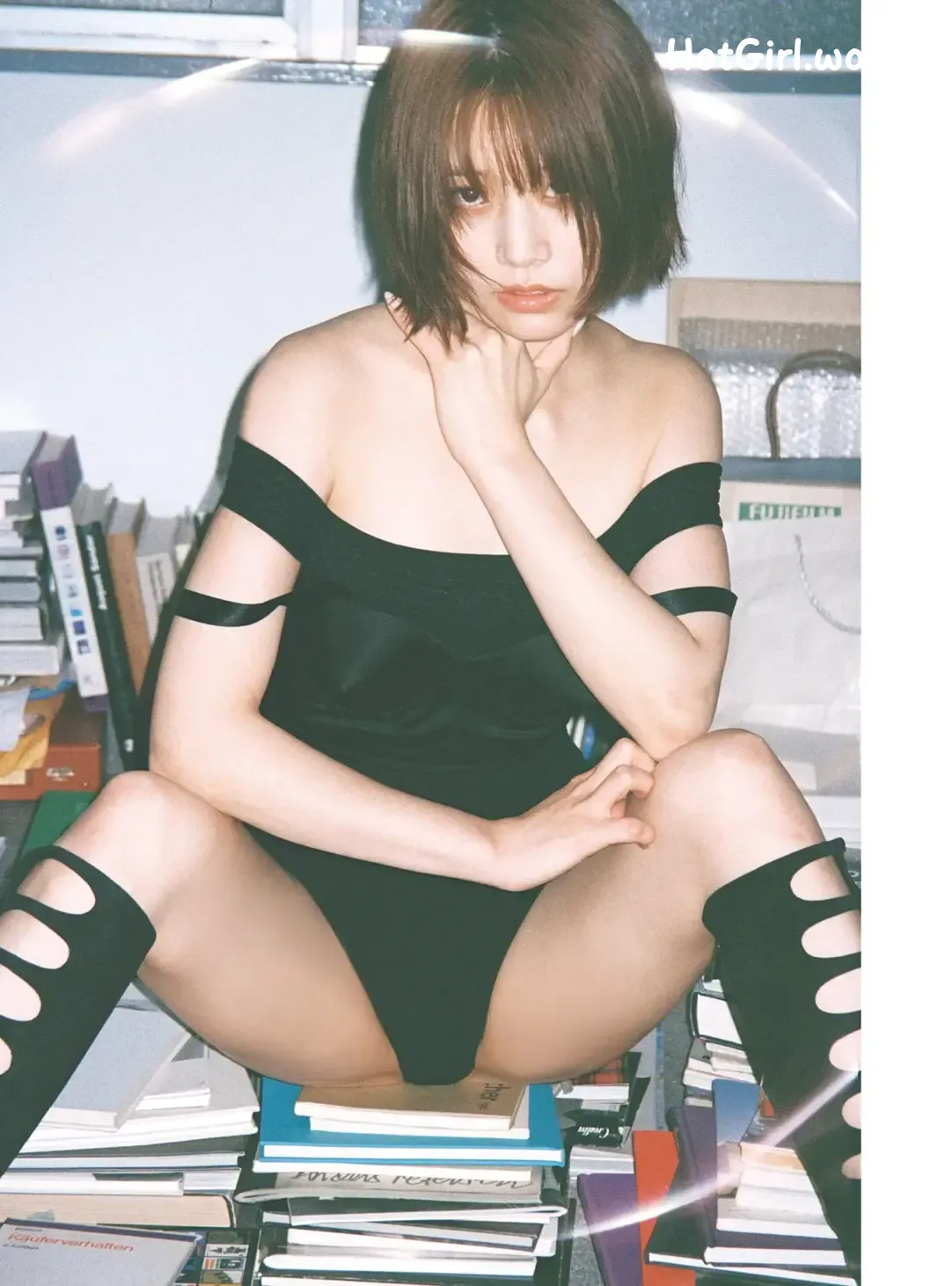 100_hotgirl.world.webp