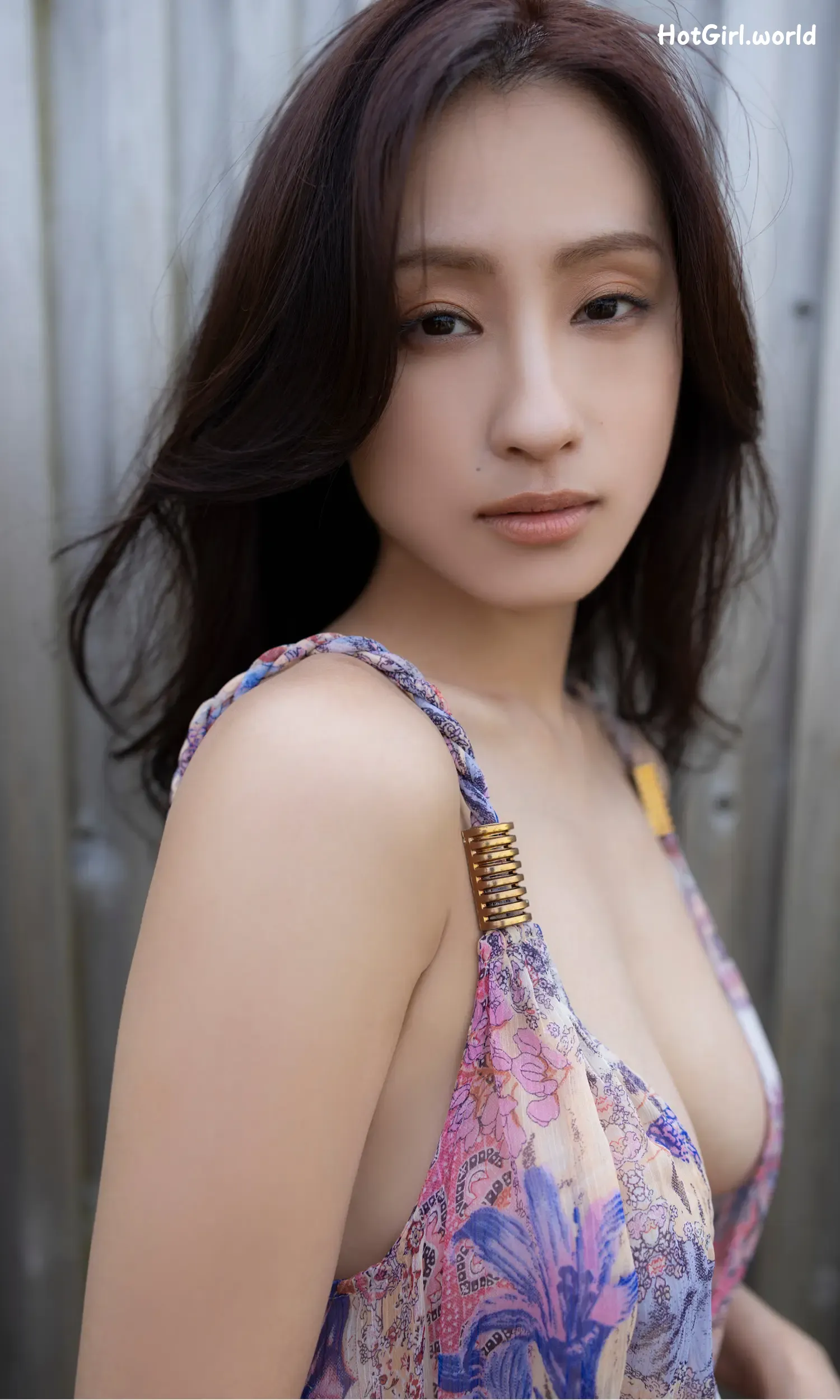 088_hotgirl.world.webp