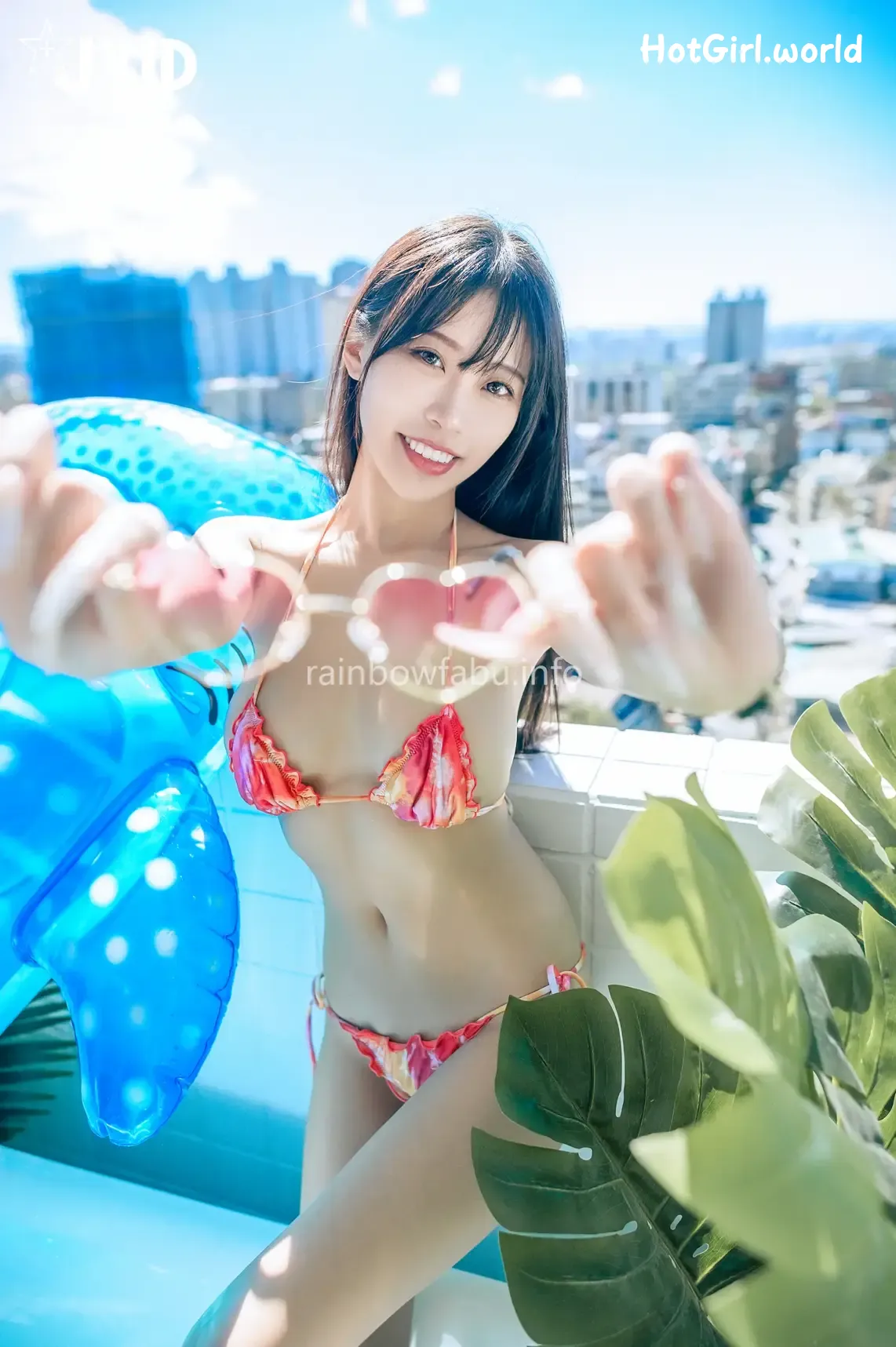 083_hotgirl.world.webp