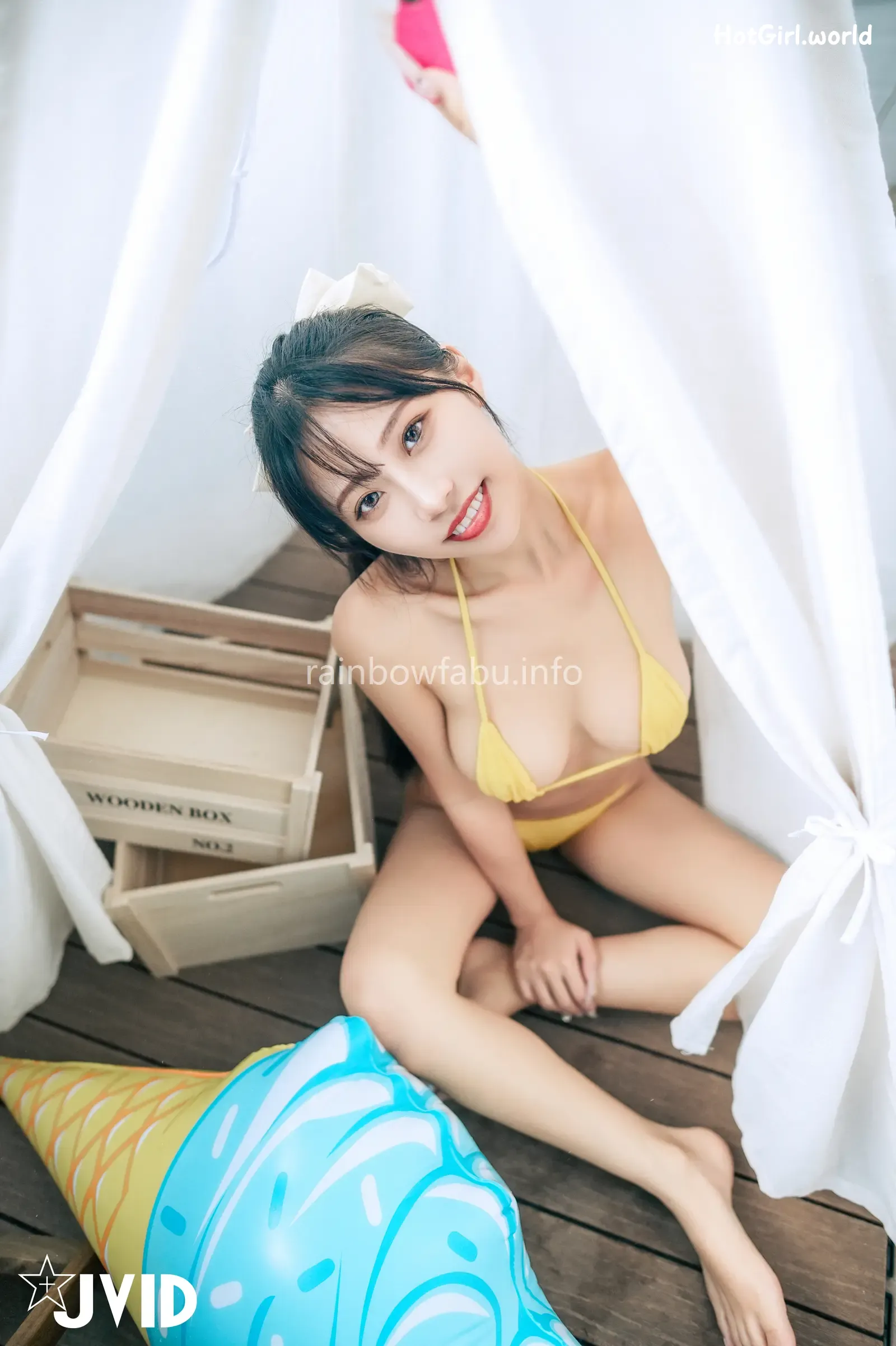 096_hotgirl.world.webp